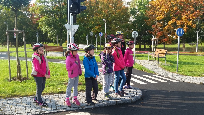 Ve středu 27. září se žáci zúčastnili praktické části dopravní výchovy 